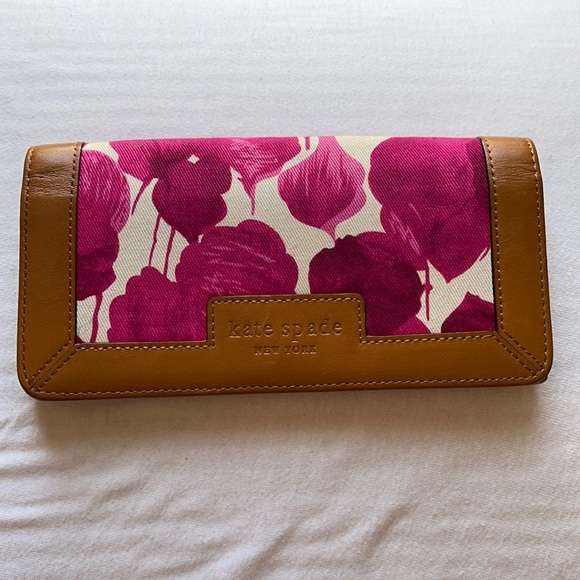 kate spade Handbags - Kate Spade wallet